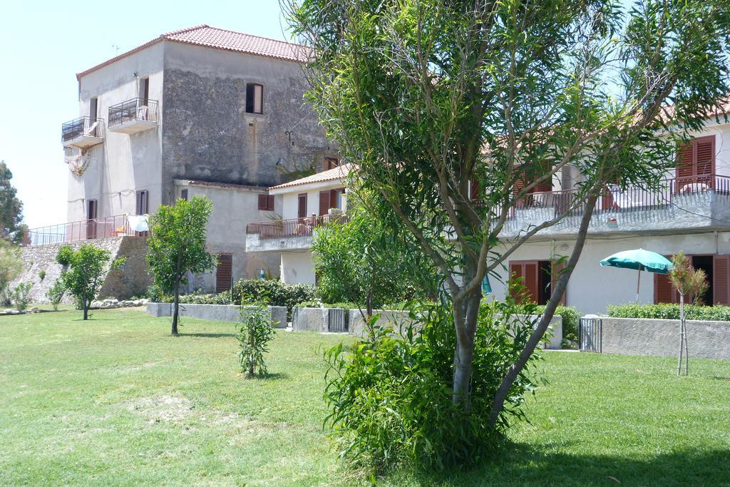 Torre S.Antonio Appartement Santa Caterina dello Ionio Buitenkant foto